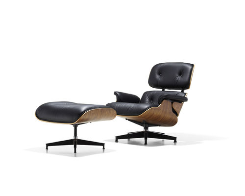 Eames_classic_lounge_and_ottoman_oiled_walnut