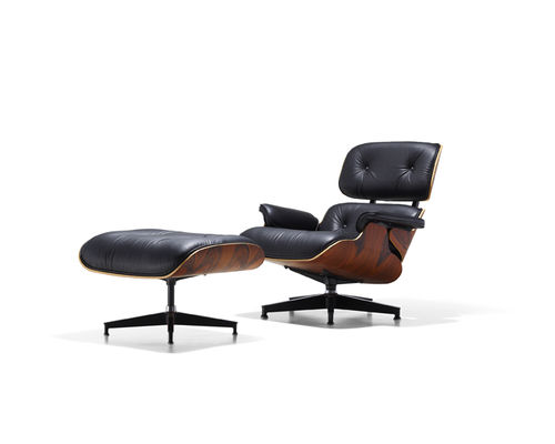 Eames_classic_lounge_and_ottoman_oiled_santos_palisander